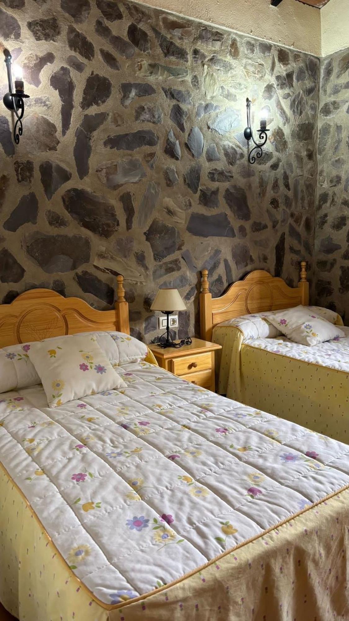 Casas Rurales Los Llanos Fuentes de León Extérieur photo